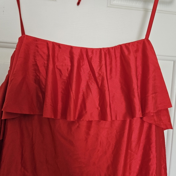 SHEIN PLUS SOLID RUFFLE TRIM ONE PIECE SWIMSUIT - Picture 10 of 11